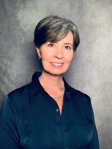 Dr. Victoria Mondelli